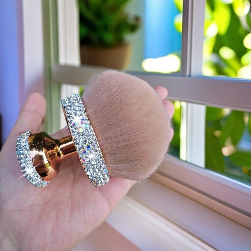 High-quality diamond-encrusted loose powder brush