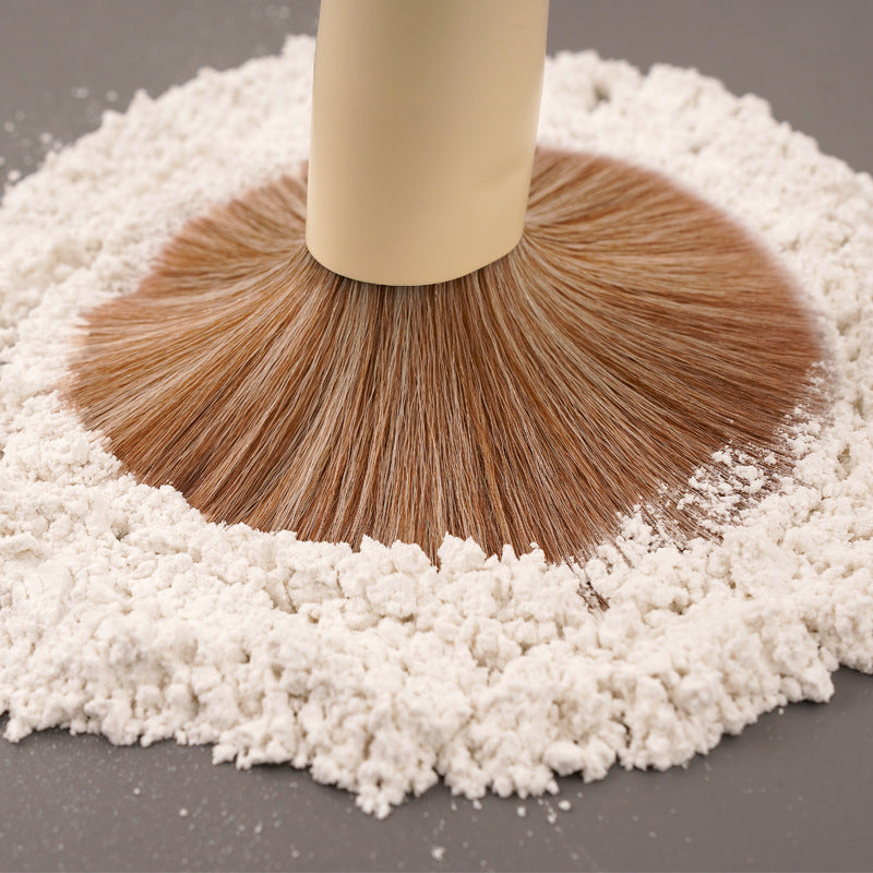 Powder brush, soft bristle setting brush
